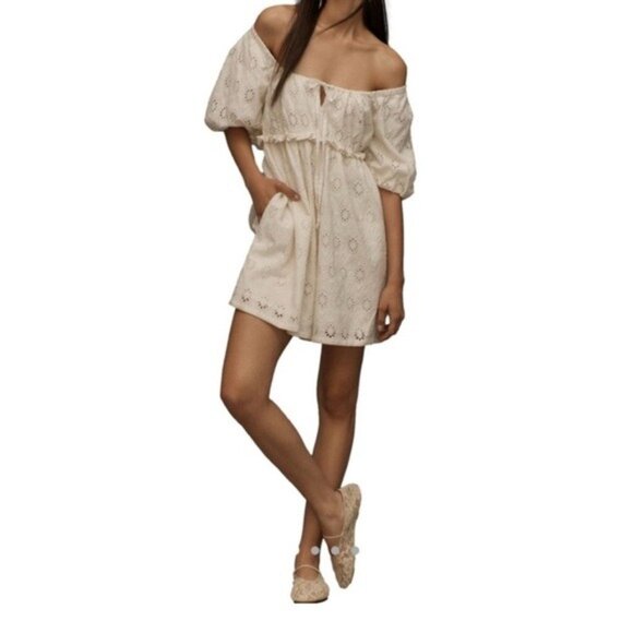 Anthropologie Small Pilcro Puff-Sleeve Eyelet Romper White MSRP $158 NWT - Picture 1 of 9